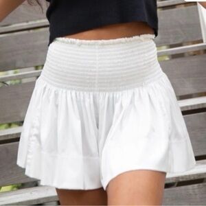 Natural Life daisy skort in sateen white